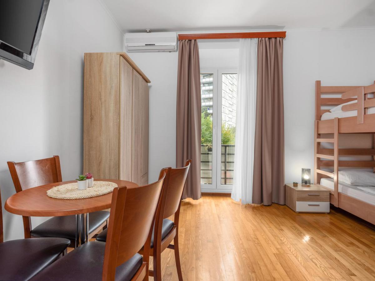 Stay In Meta Mate Split Exterior foto