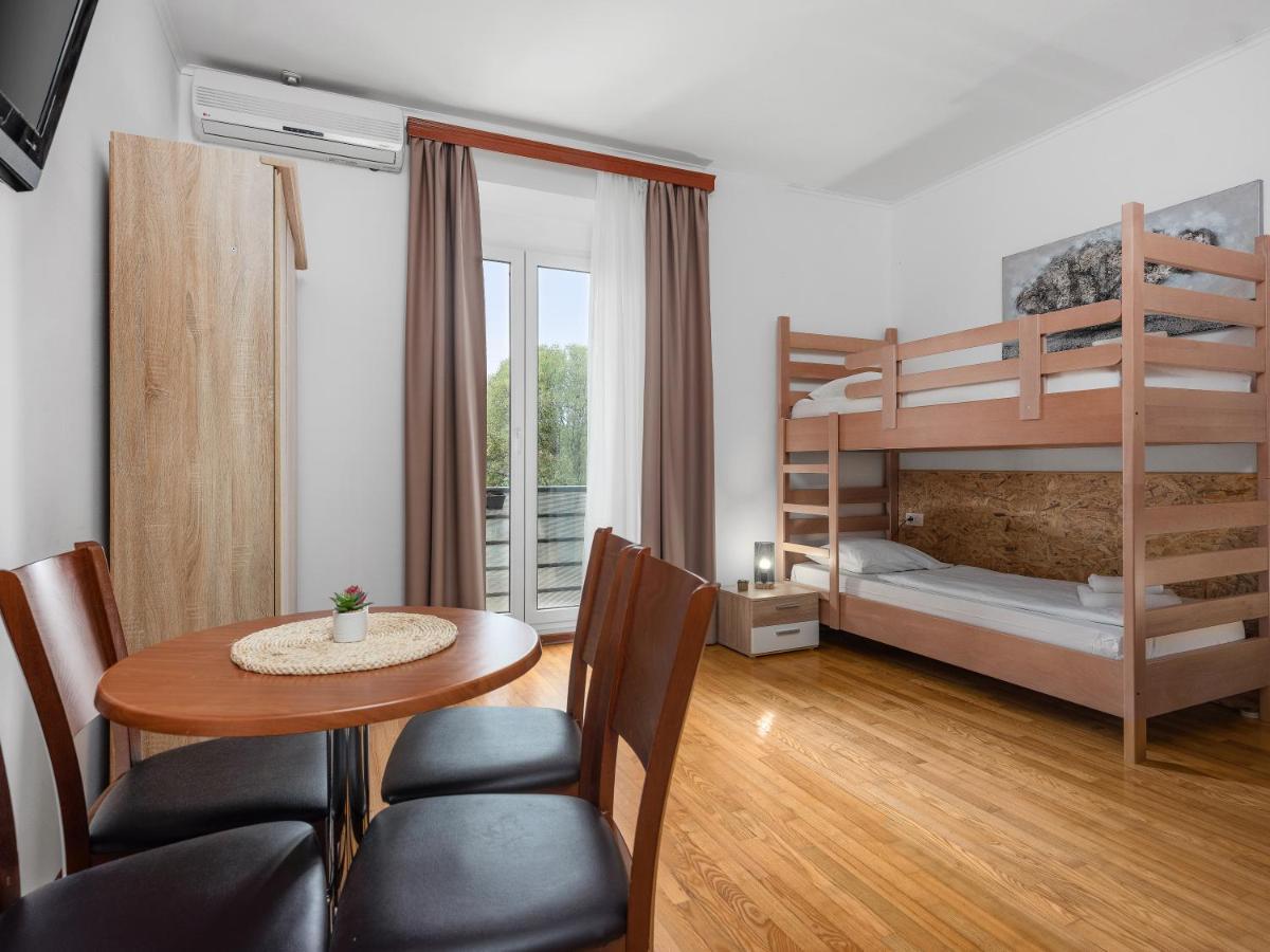 Stay In Meta Mate Split Exterior foto
