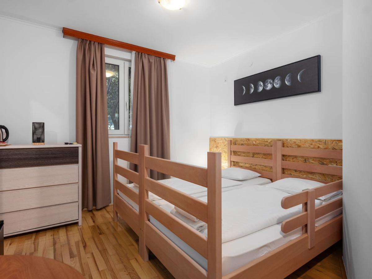 Stay In Meta Mate Split Exterior foto