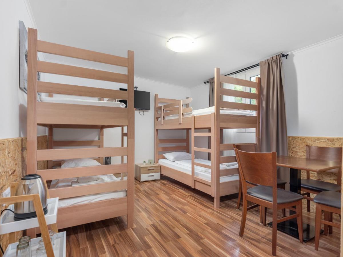 Stay In Meta Mate Split Exterior foto